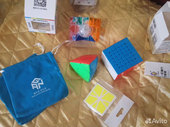 Головоломки, редкий кубик Рубика и аксессуары