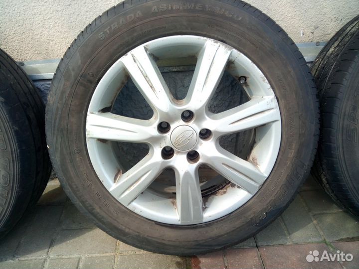 Литые диски Субару с шинами
