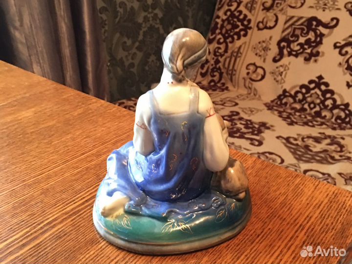 Старая Гжель, Аленушка с козленком, фарфор