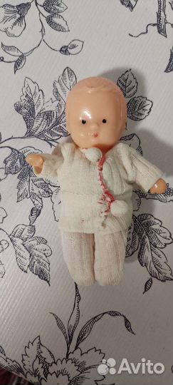 Много пупсов