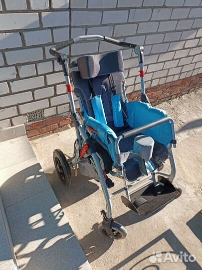 Прогулочная коляска для детей с дцп