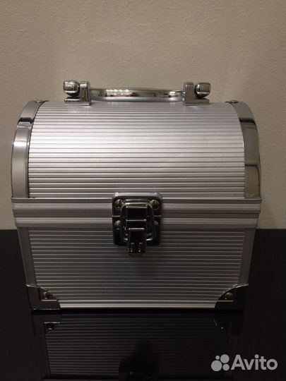 Шкатулка-сундучок для украшений