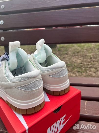 Кроссовки Nike Dunk Low