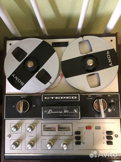 Катушечный магнитофон Юпитер 202