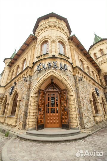Мангальщик шашлычник
