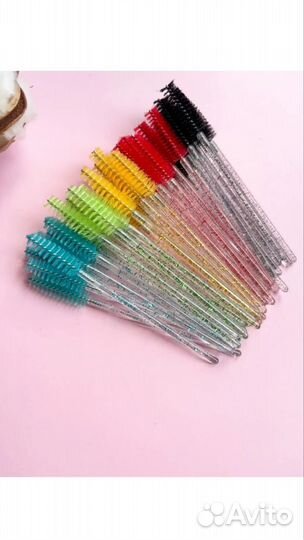 Щеточки для ресниц и бровей