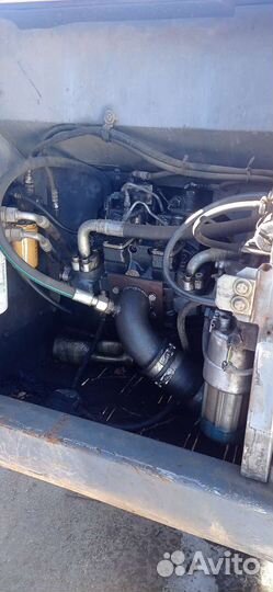 Гусеничный экскаватор Hitachi ZX200-3, 2011