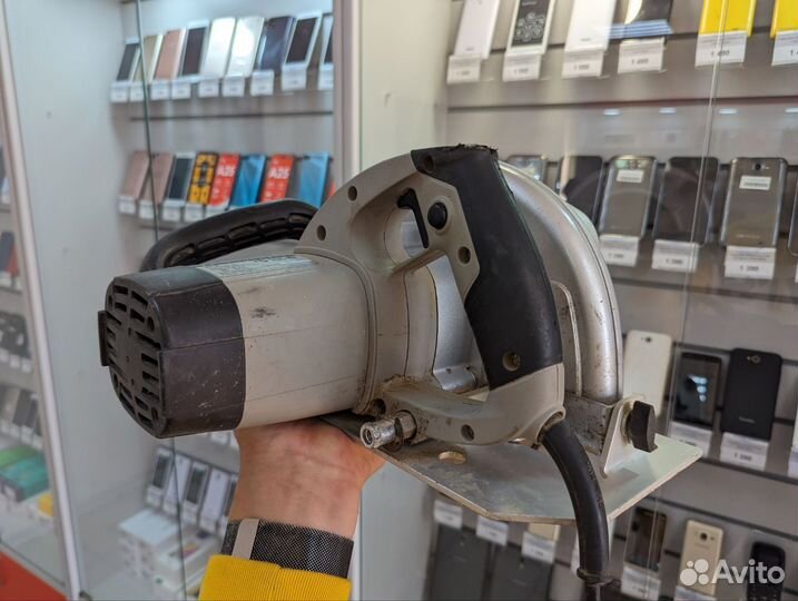 Пила дисковая Интерскол дп-210/1900М Gray