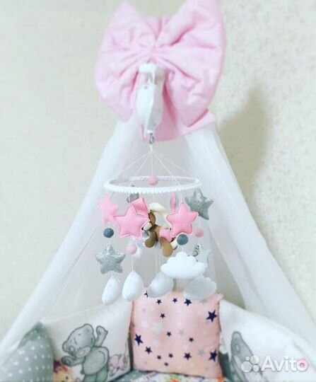 Мобиль на кроватку