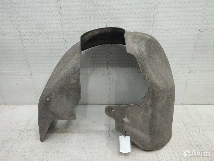 Подкрылок передний правый Лада Гранта 2018