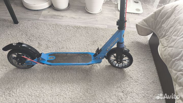 Самокат с дисковыми тормозами