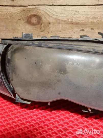 Фара правая BMW 3 серия