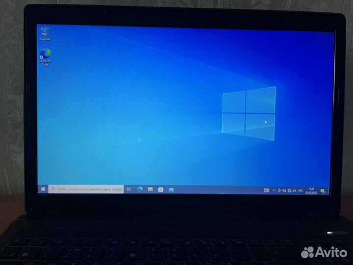 Ноутбук asus