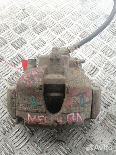 Суппорт передний левый Renault Megane 2 LM2Y 1.6