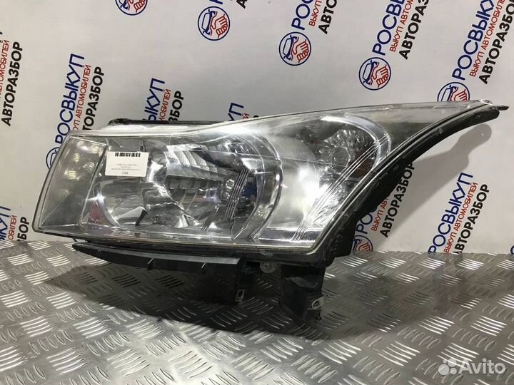 Фара левая Chevrolet Cruze J300