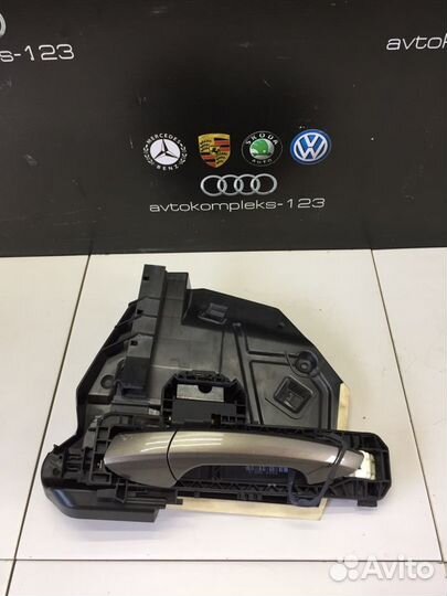 Ручка двери задняя левая Mercedes-Benz B-180 T246