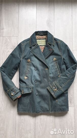 Куртка джинсовая