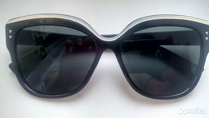 Солнцезащитные очки женские