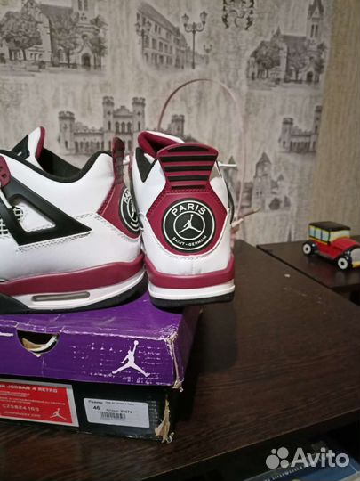 Кроссовки Nike air jordan 4