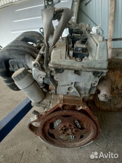 Двигатель SsangYong Korando 3.2 i MB M162