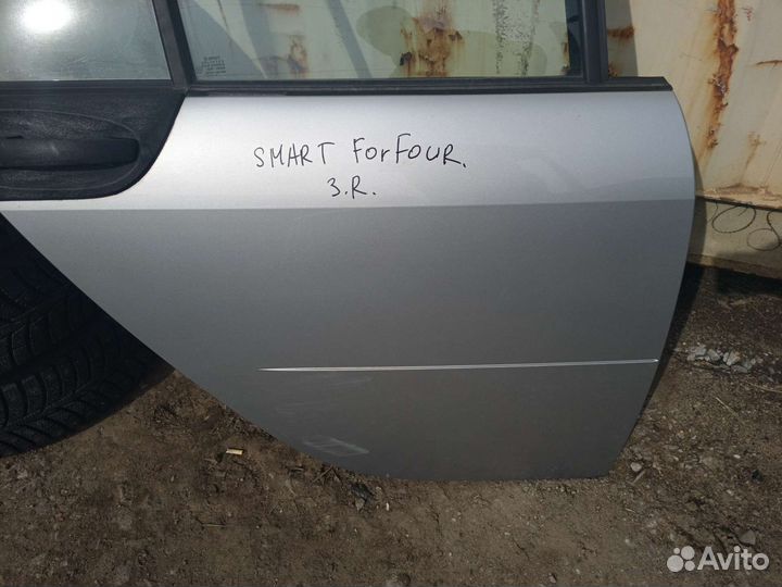 Дверь задняя правая Smart ForFour
