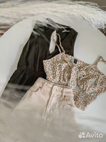 Пакет одежды на девушку размер М