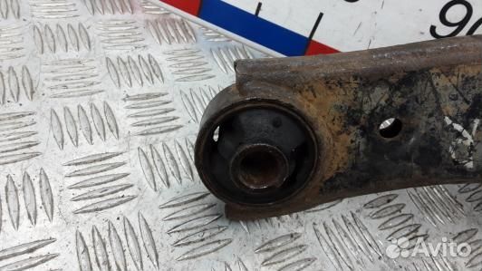 Рычаг передний нижний правый subaru forester 3 (87