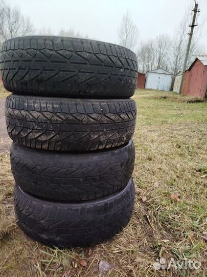 Tigar SUV Winter 215/65 R16 102H