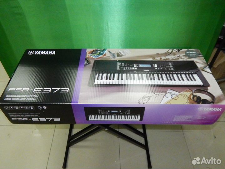 Синтезатор Yamaha PSR-E373
