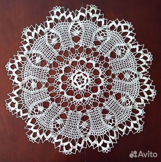 Шикарные скатерти и салфетки крючком большие
