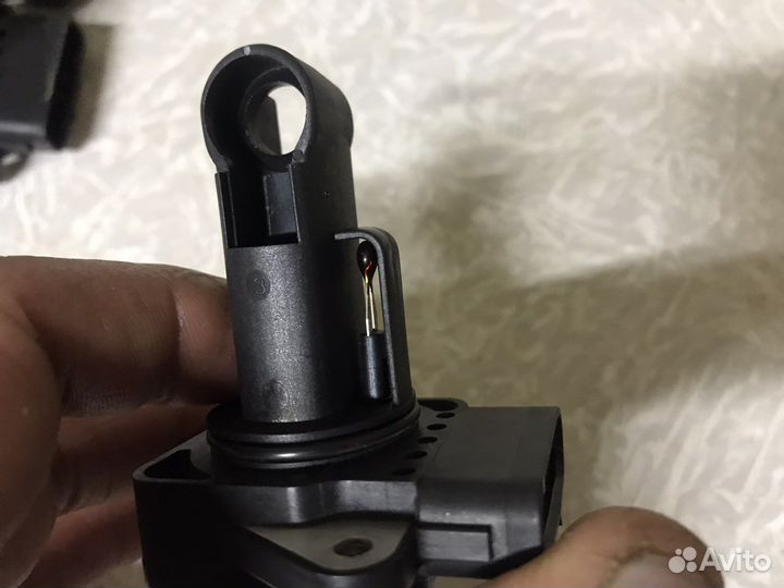 Запчасти на toyota avensis т250