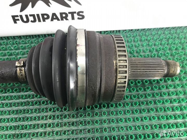 Привод задний левый Land Rover Range Rover L322