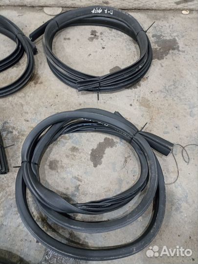 Уплотнитель проёма Ford Focus 3 Hatchback 11-19г