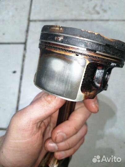 Поршень c шатуном Nissan Teana J32 VQ25DE