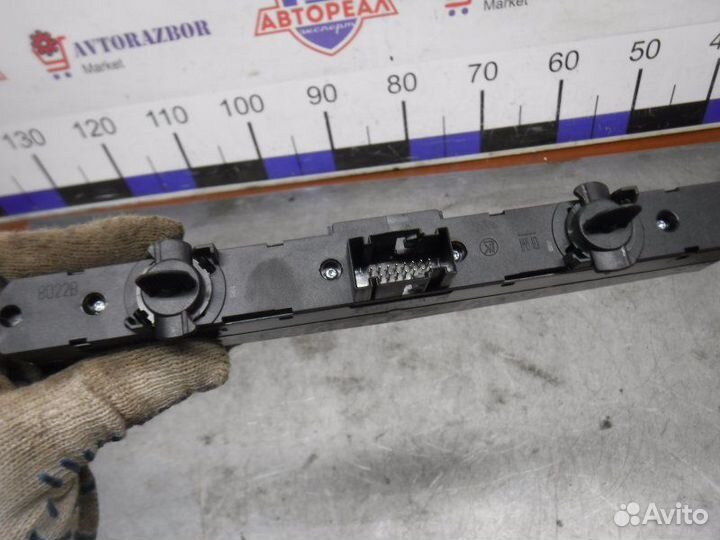 Блок кнопок Opel Astra H Z18XER 2008