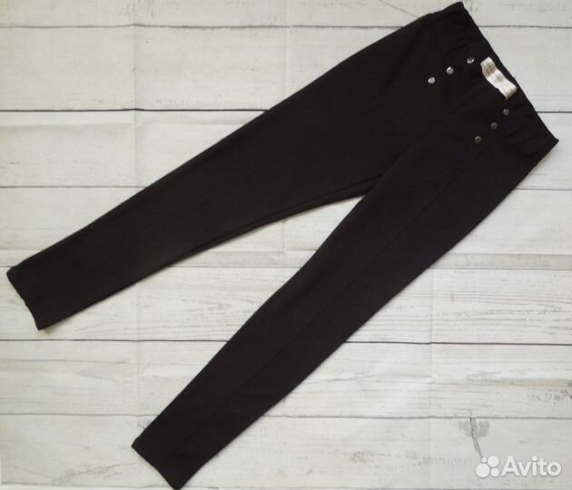 Школьная форма (кофты, брюки) 1-2 класс