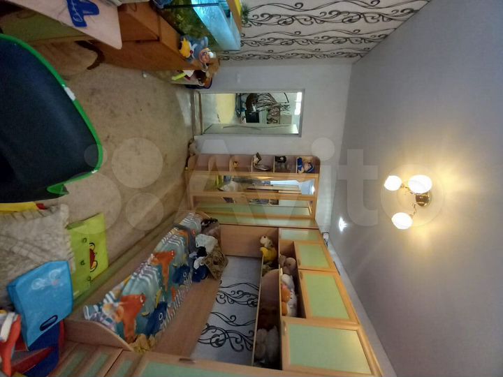 Дом 185 м² на участке 9 сот.