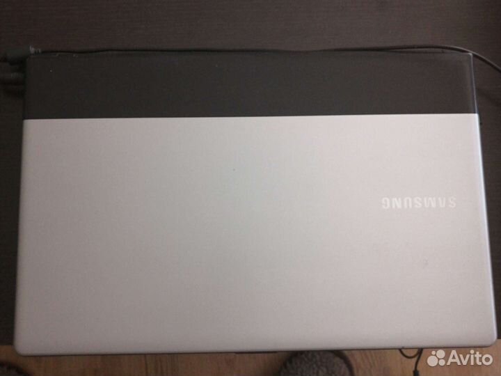 Ноутбук Samsung np300e7a