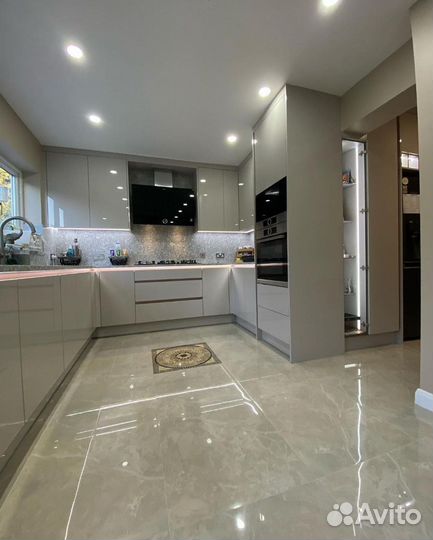 Кухня на заказ от фабрики