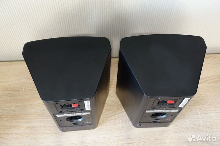 Колонки JBL Control 25T