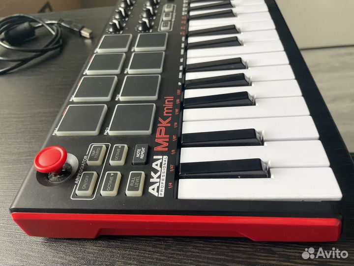 Midi клавиатура akai mpk mini mk2