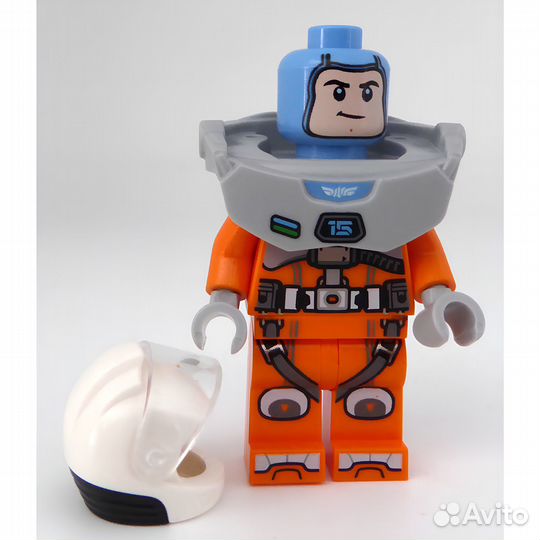 Минифигурка Lego Disney Buzz Lightyear in Spacesu