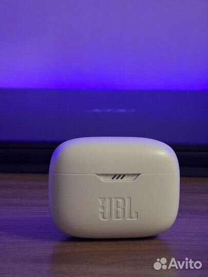 Наушники True Wireless JBL Tune 230NC TWS White