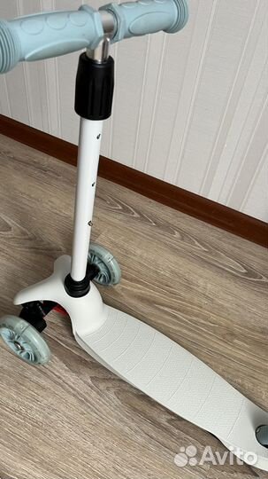 Самокат детский трехколесный