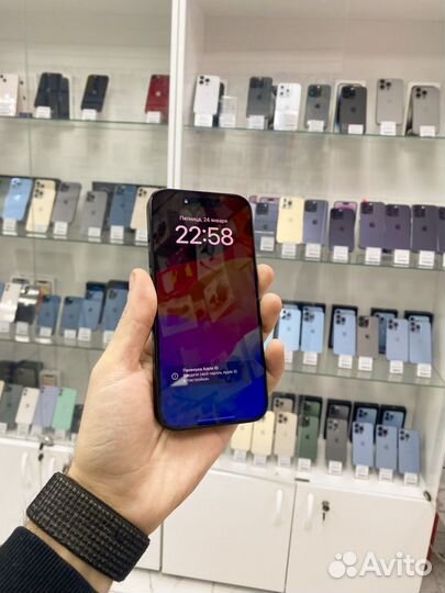 iPhone 15 Pro, 256 ГБ