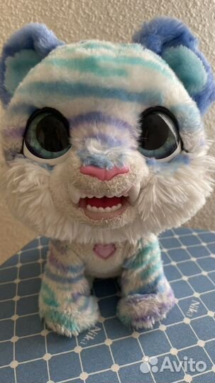 Саблезубый тигр Norht FurReal Friends