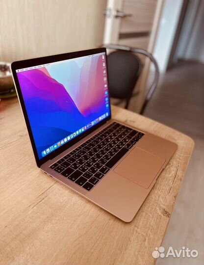 Apple MacBook Air 13 M1 (2020)