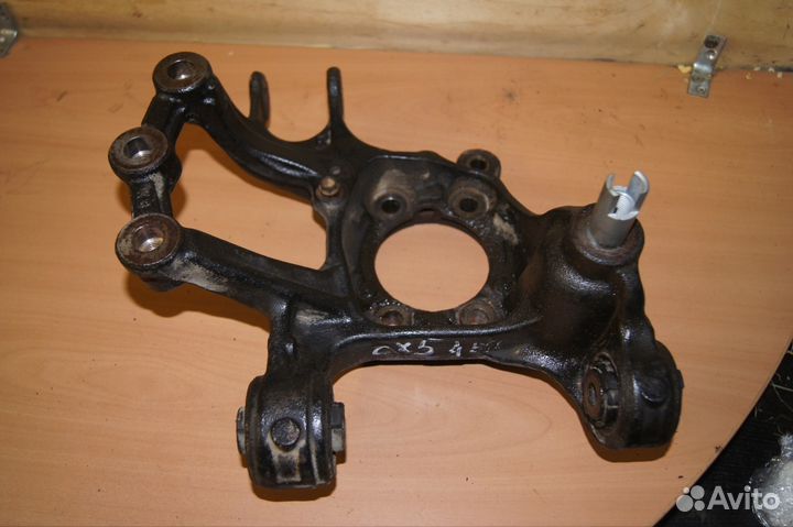 Mazda сх5 Кулак поворотный правый задний 4 вд KD35