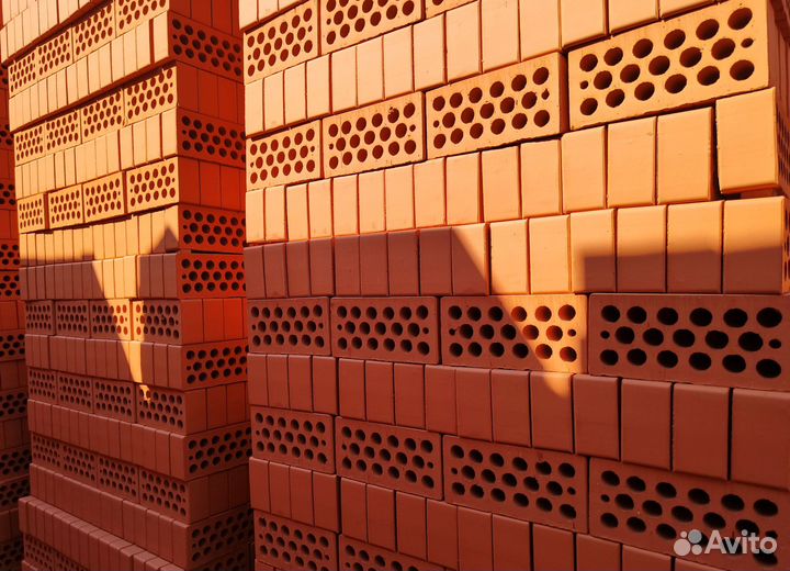 Кирпич полуторный лицевой рядовой М150