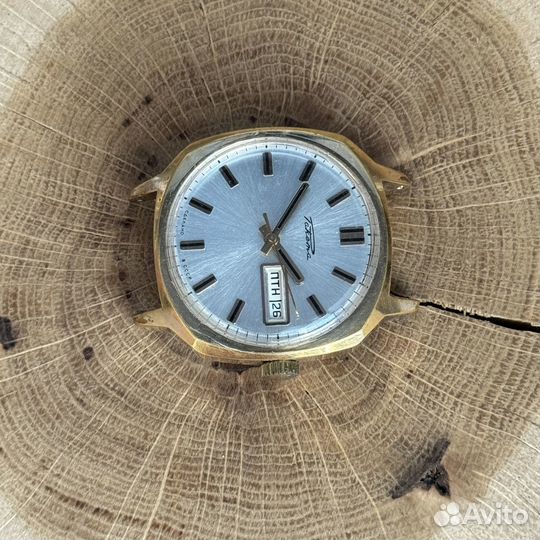 Часы Вымпел - 1 мчз - СССР наручные тонкие часы